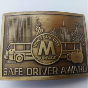 Belt Buckle Safe Driver Award New York Vintage Twin Towers Bus Liberty Big Apple